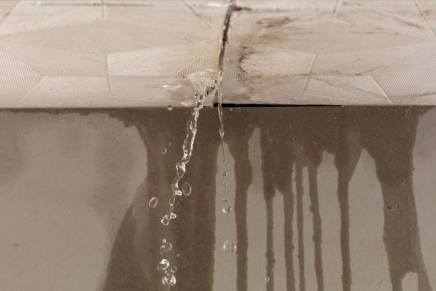 Professional Water Extraction technician working in Northville, NY